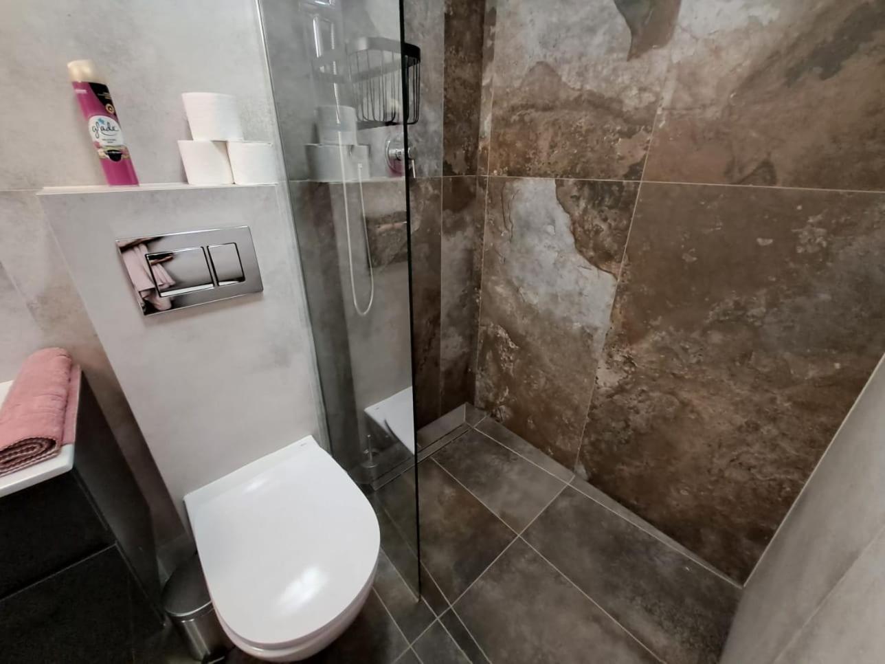 Dk Apartamenty Hotelove Giżycko Exterior foto